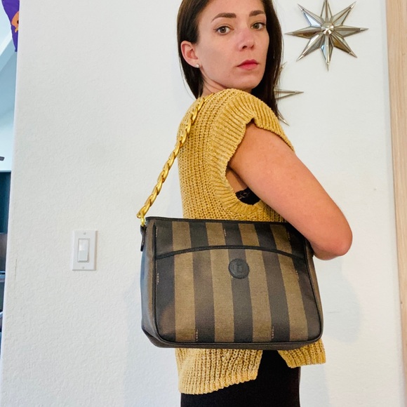 SOLD🖤 - Picture 11 of 14